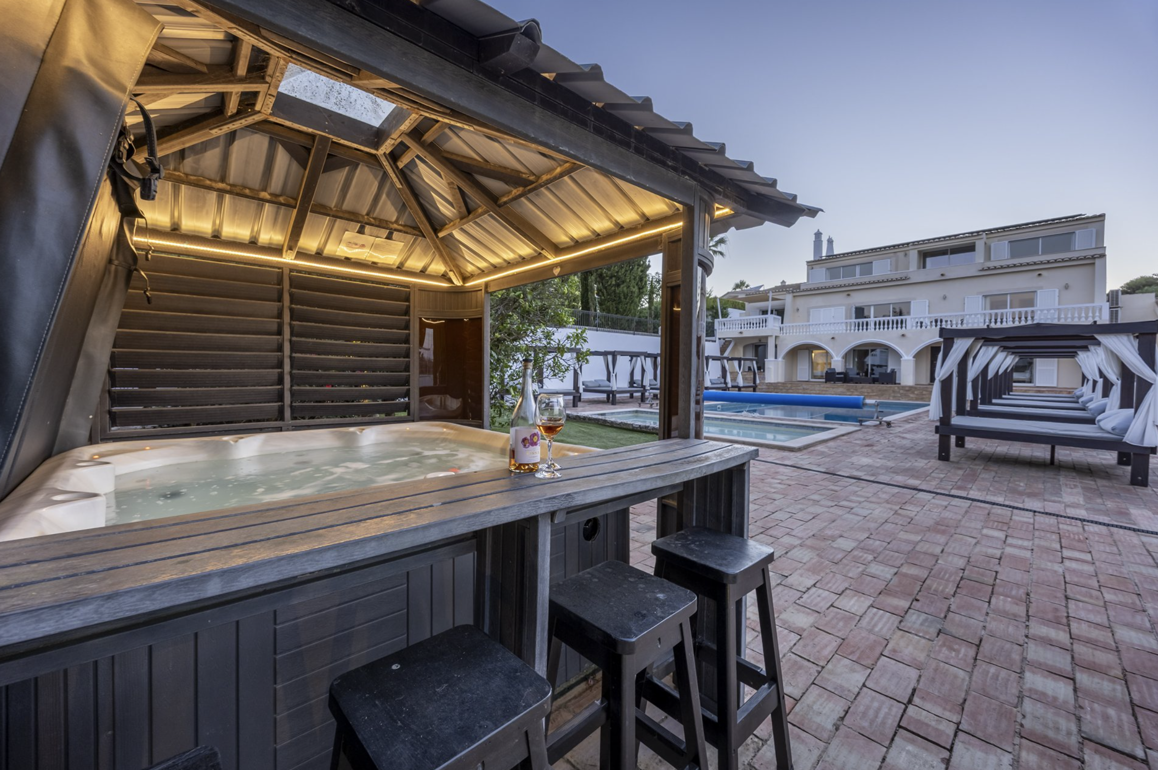 Jacuzzi Abend